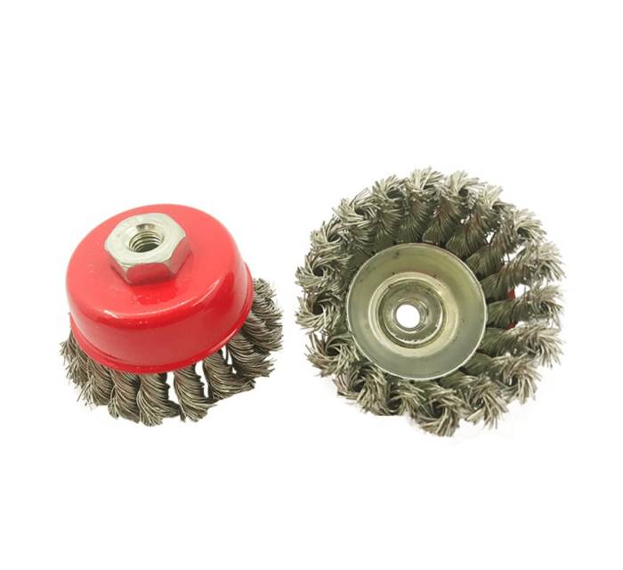 Twisted Cup Brush